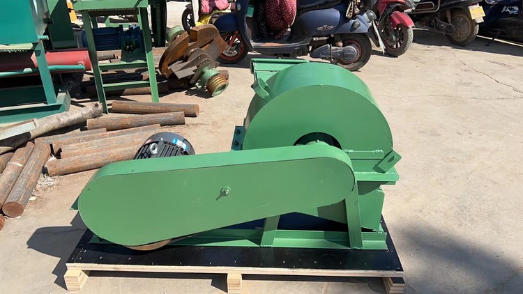 Precision Wood Sawdust Crusher Precision Wood Sawdust Crusher