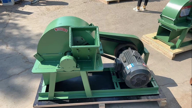 Versatile Wood Sawdust Crusher Versatile Wood Sawdust Crusher