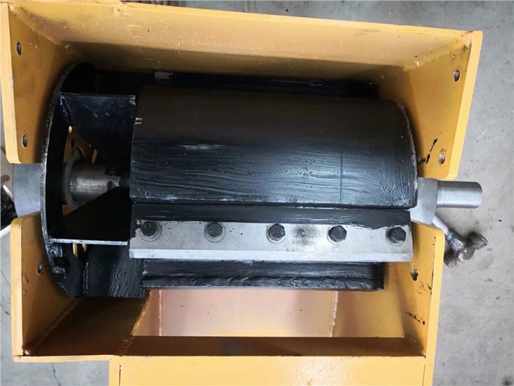 Garden Giant Wood Crusher