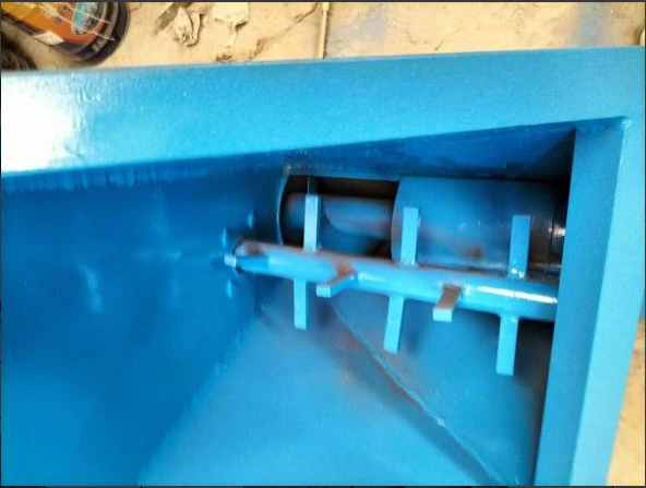 Anti-Blocking Device (Prevents material bridging and improves feeding stability) Anti-Blocking Device (Prevents material bridging and improves feeding stability)